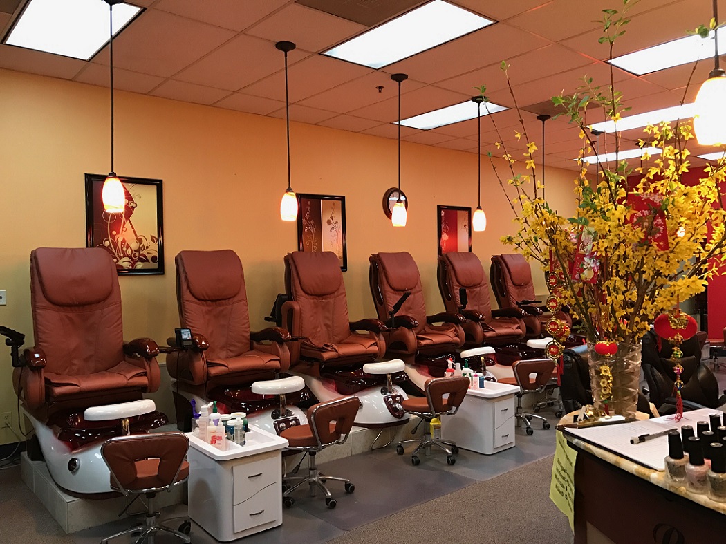 Luxuriate Your Nails: Exploring the Lavish Nail Spa Experience